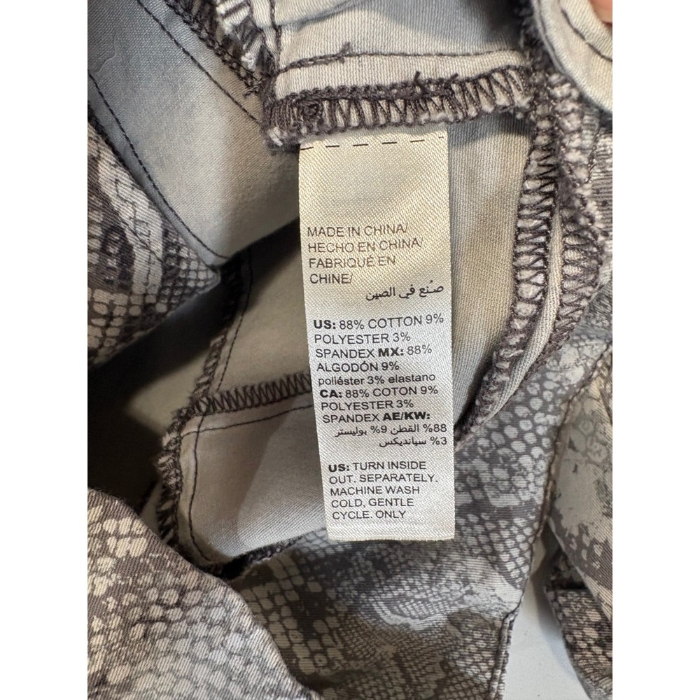 White House Black Market Moto Jacket Women 10 Grey Snakeskin Zip Up Stretch Coat - Picture 6 of 6